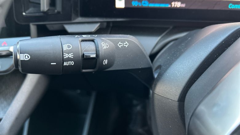 Renault Megane E-Tech EV60 160kW Iconic 60kWh Optimum Charge 5dr Auto Electric Hatchback